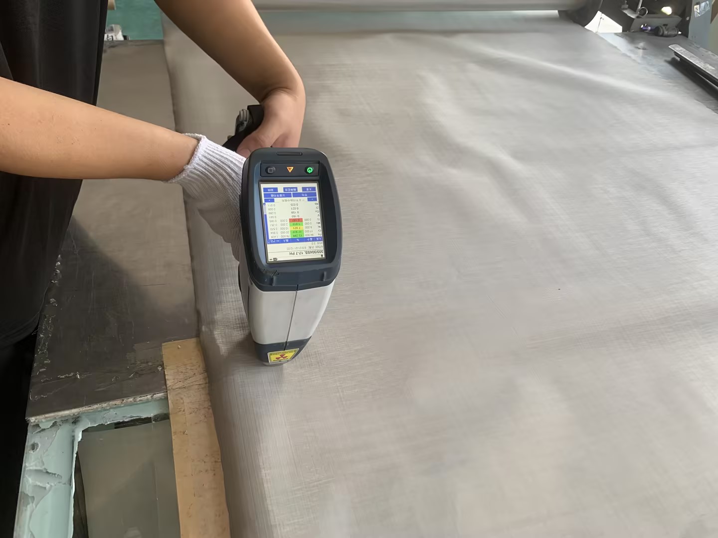 Wire mesh screens are utilized in urban environments to provide privacy without compromising on natural light, making them a popular choice for balconies, patios, and windows.